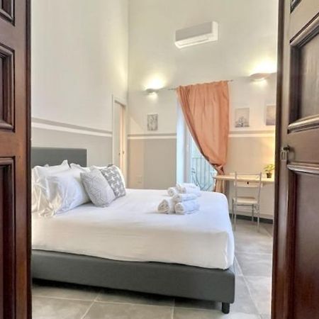 Happy Family Apartments U Papaviou Генуя Экстерьер фото