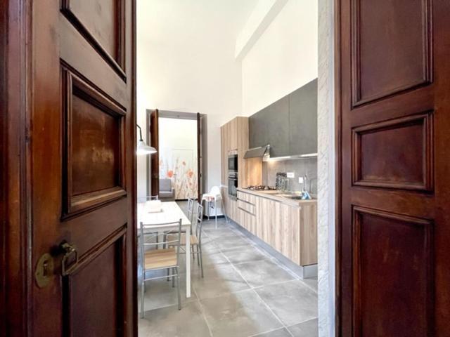 Happy Family Apartments U Papaviou Генуя Экстерьер фото